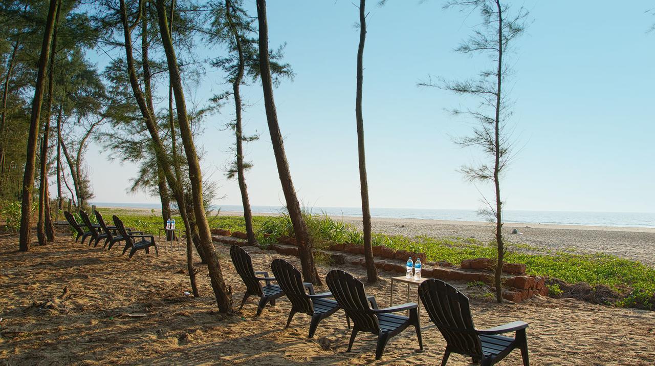 Blue Ocean Sands - On The Beach Kumta Buitenkant foto
